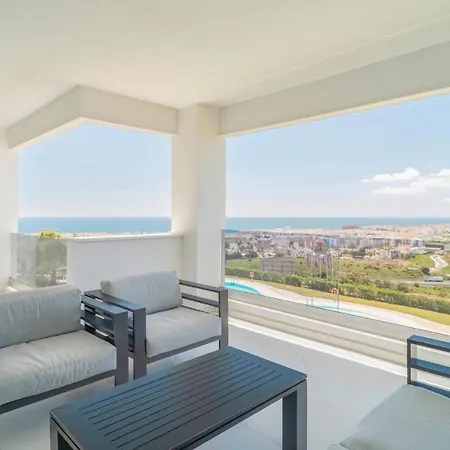 Amazing In With 2 Bedrooms, Wifi And Outdoor Swimming Pool 아파트 *