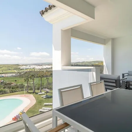 아파트 Amazing In With 2 Bedrooms, Wifi And Outdoor Swimming Pool 에스테포나