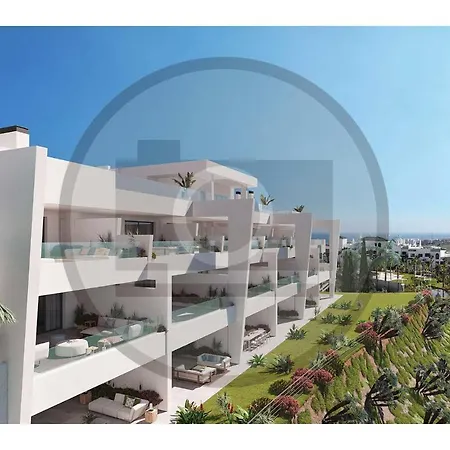 Amazing In With 2 Bedrooms, Wifi And Outdoor Swimming Pool